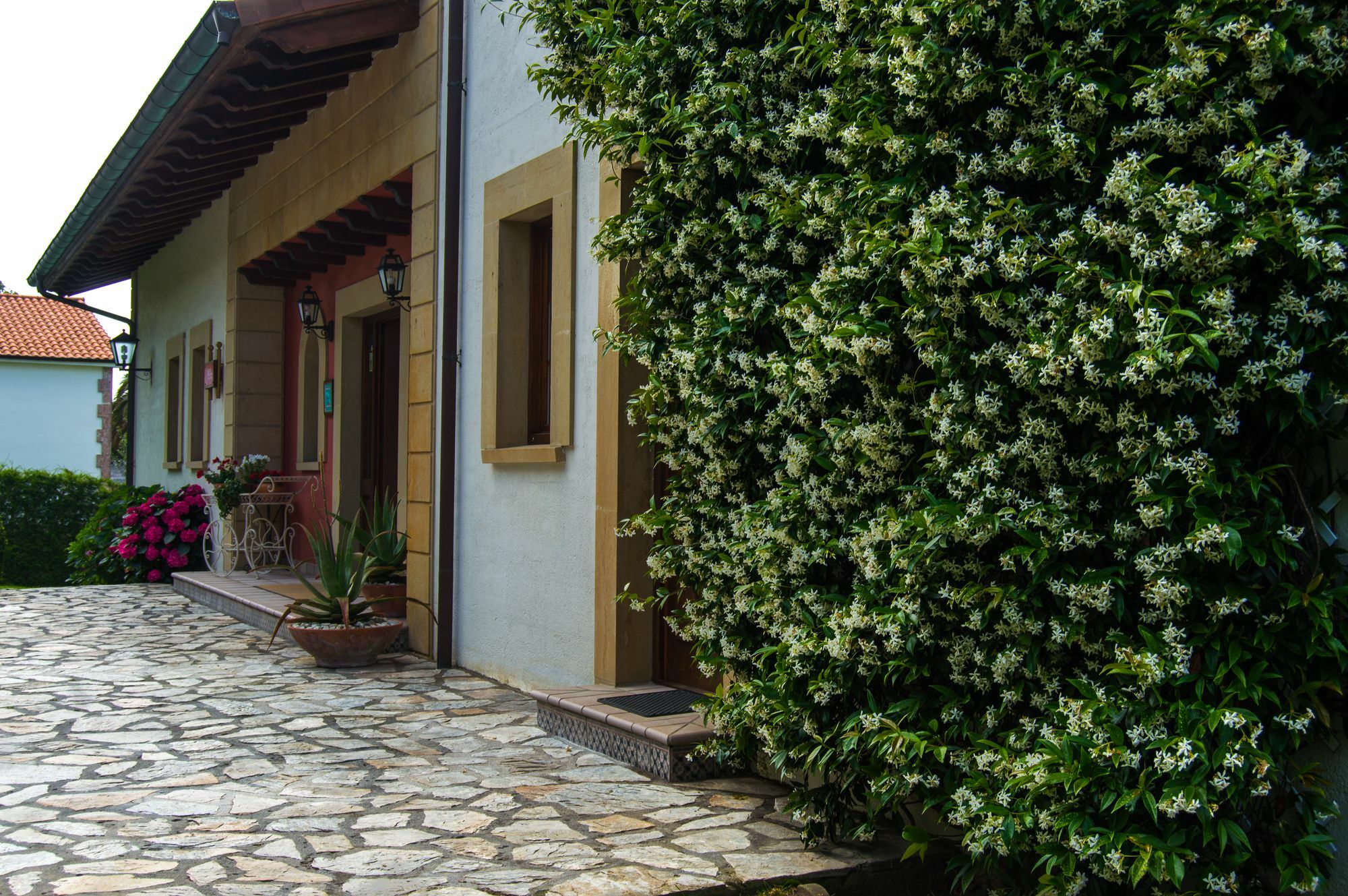 Hotel Posada La Robleda (Adults Only) Arnuero Esterno foto